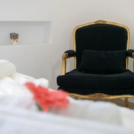 Glow House * Ponta Delgada