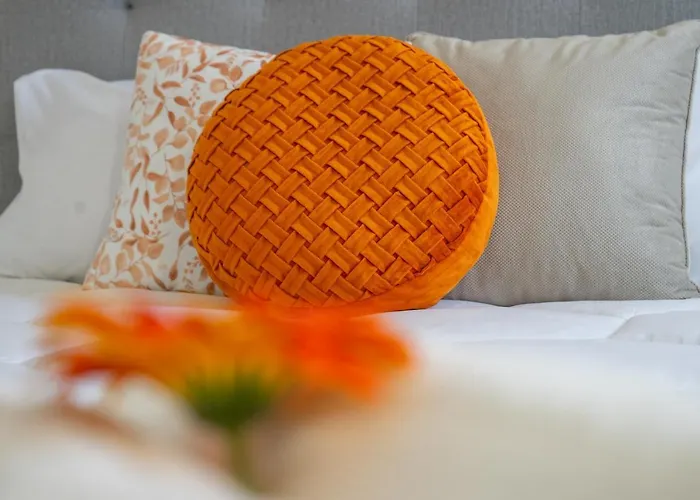 Glow House Ponta Delgada (Sao Miguel)