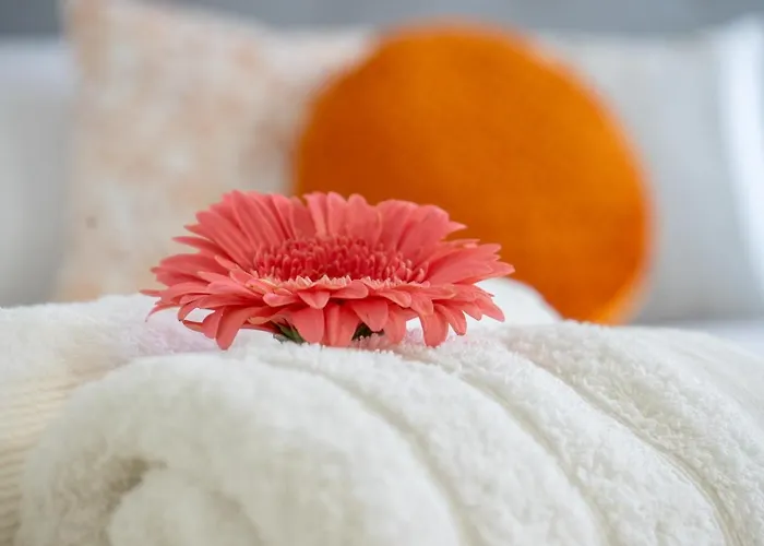 Holiday home Glow House