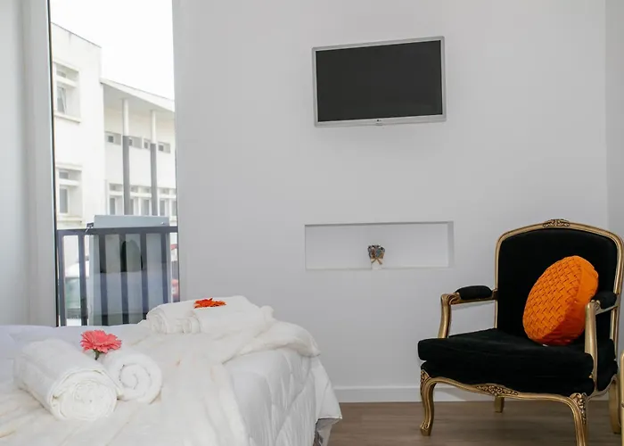 Glow House 펜션 Ponta Delgada